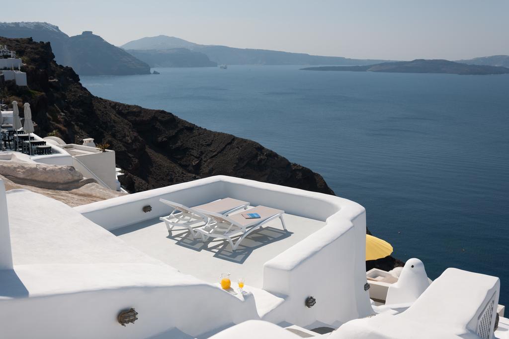 Anemomilos Oia Exterior photo